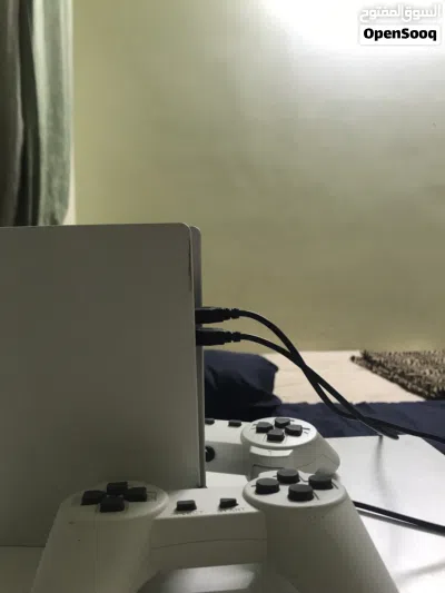 بليستيشن فايف بسيط وخفيف ويمكن حمله في كل مكان وكل زمان 2