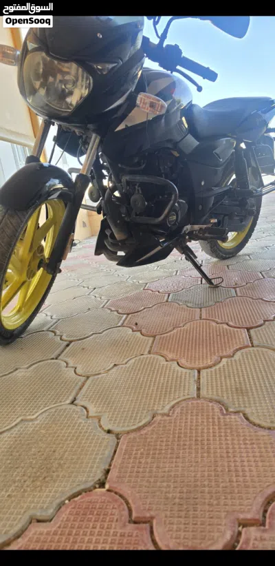 Bajaj Pulsar 2