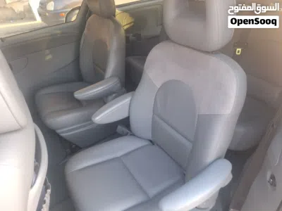 Chrysler Voyager LX 4