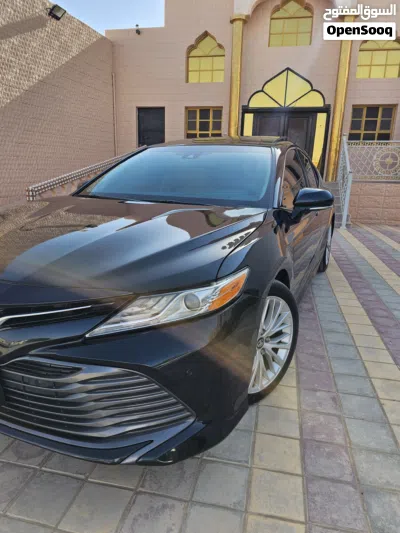 Toyota Camry XLE 3