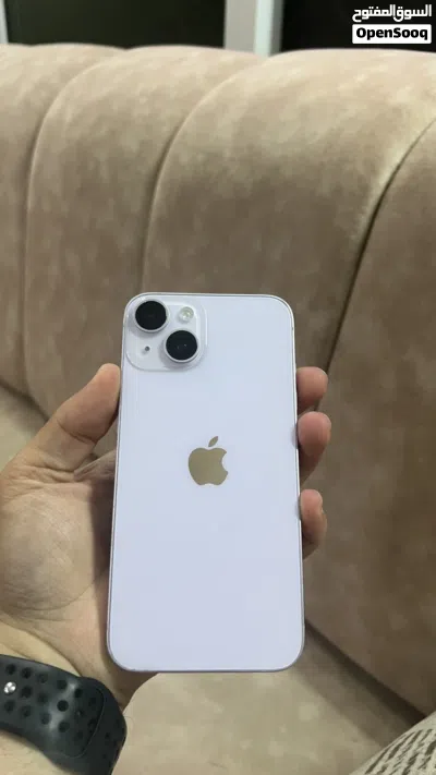 iPhone 14 (Apple) 4