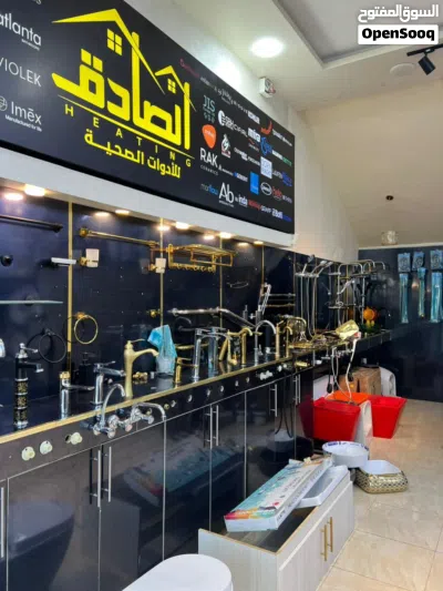 محل تجاري يعمل بشكل ممتاز للبيع خلو 4