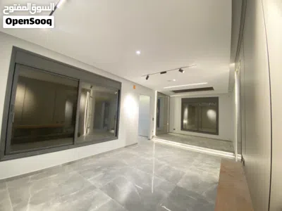 فيلا مميزه للبيع اربد خلف كازيه عاشور (المطل) 2