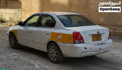 Hyundai Elantra GLS 4