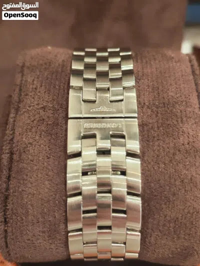ساعة Longines DolceVita بميناء سالمون مميز السعر نهائي. 3
