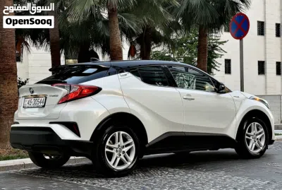 تويوتا C-HR VX 2