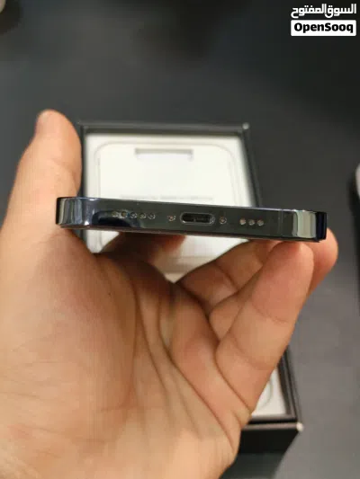 iPhone 12 pro 256GB ايفون 12 برو 4