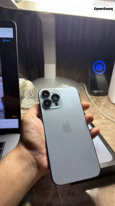 Iphone 13 pro max 256 بحالة ممتازة 3