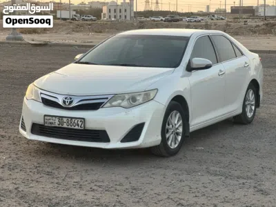 Toyota Camry GL 2