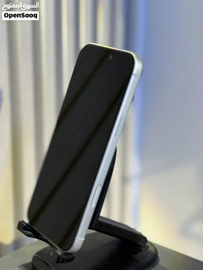 iPhone 17 pro max 4