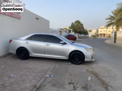 تويوتا كامري LE 3
