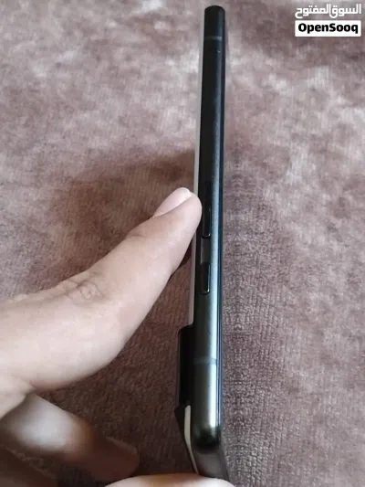 pixel 6 شغال بس بدو شاشه 4