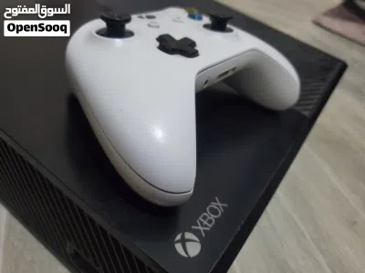 إكس بوكس ون (Xbox One) نظيف جداً 500GB مع 9 ألعاب وملحقات الوكالة الأصلية 2
