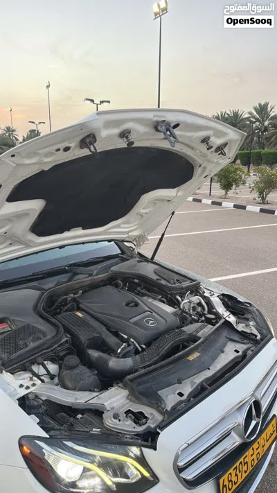 مرسيدس بنز الفئة-E E 300 4