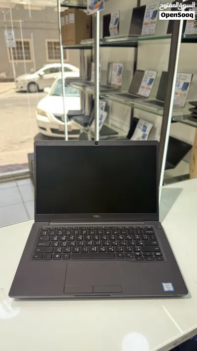 لابتوب Dell Latitude 5300 حجم 13.3 بوصة i5 الجيل الثامن 2