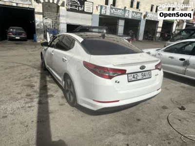 Kia K5 EX 4