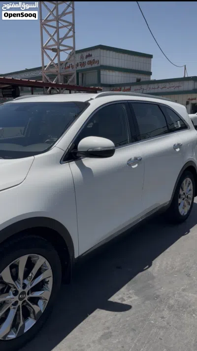 Kia Sorento EX 2