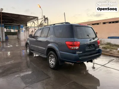 Toyota Sequoia SR 5 3