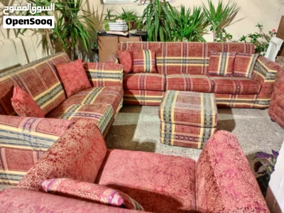 طقم كنب 7 مقاعد وبفه 3