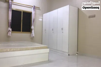 اثاث مستعمل( غرفة نوم + 2مجلس + طباخة ) 4