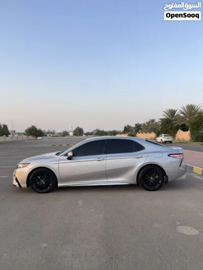 تويوتا كامري SE 3