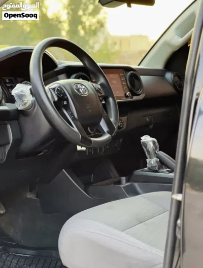 Toyota Tacoma Limited 2