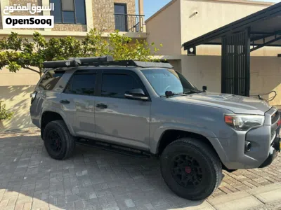 Toyota 4 Runner TRD Off-Road 2