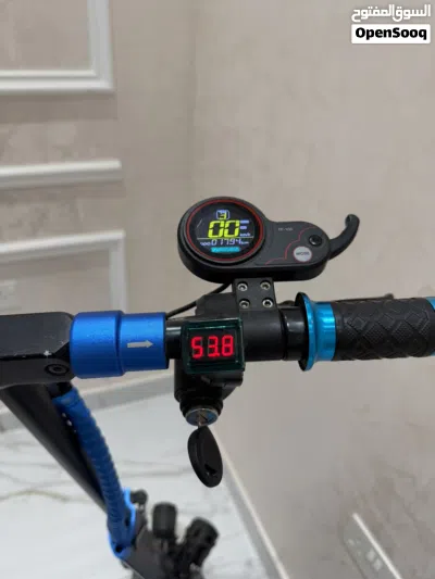used e10 scooter. , 4