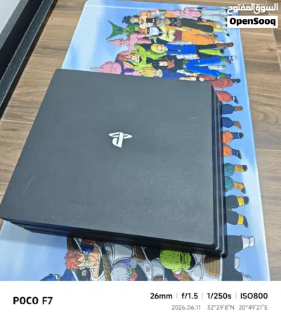 بلاي ستيشن 4 برو (PS4 Pro) مستعمل بحالة ممتازة مع 3 ذراعات 2