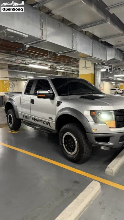 Ford F-150 Raptor 2