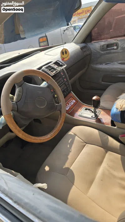 قطع غيار سكراب لكزس ال اس 400 لكسز LS400 موديل 2000 داخلية كراسي مكينه جير نظيف Lexus spare parts LS 4