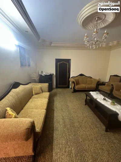 طقم كنب شبه جديد 3