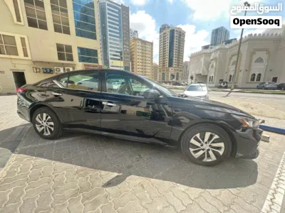 Nissan Altima S 4