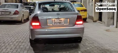 Opel Vectra 2