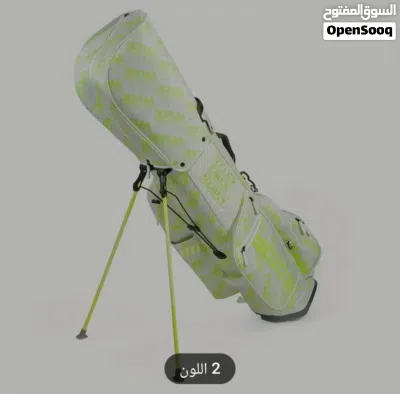 حقيبة جولف من ماركة Vessel، وتحديداً طراز VLX 2.0 Stand Bag، والتي تتميز بتصميم خفيف الوزن ومواد 2