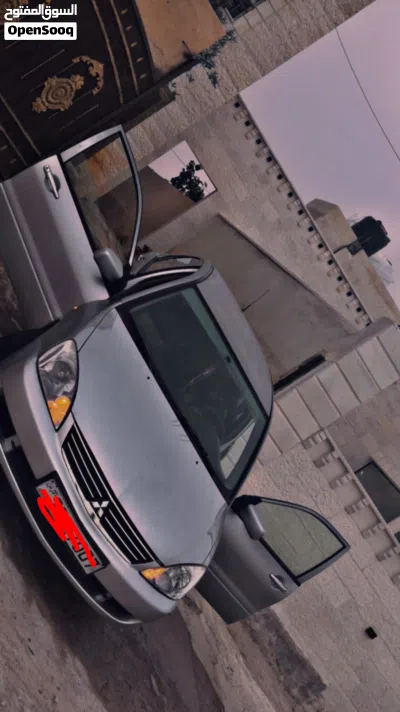 Mitsubishi Lancer GLS 3