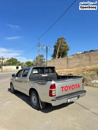 Toyota Hilux GLX 3
