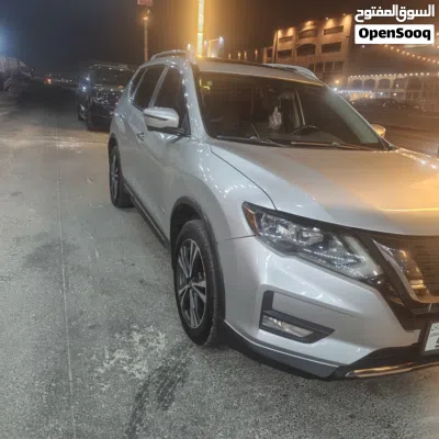 Nissan Rogue SL 2