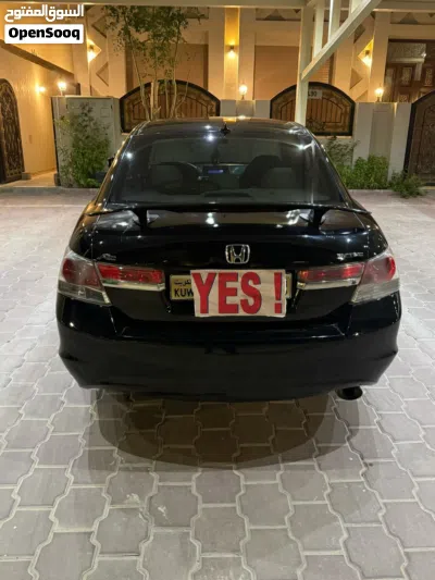 هوندا اكورد Standard 4