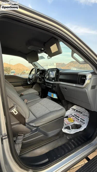 Ford F-150 XL 3