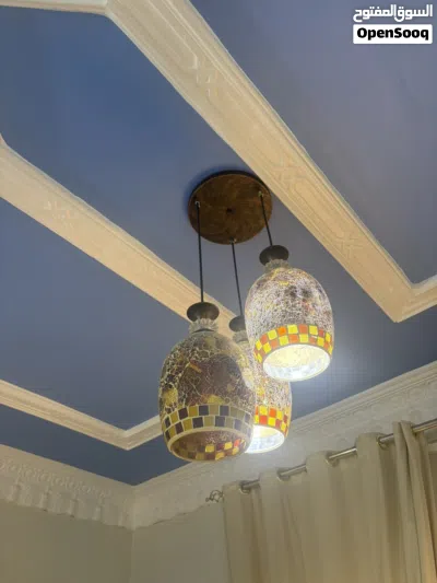ثريات 6 حبات ومراوح 2 3
