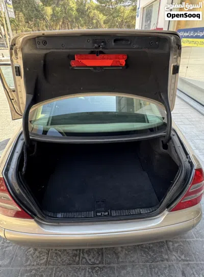 Mercedes Benz E-Class E 200 4
