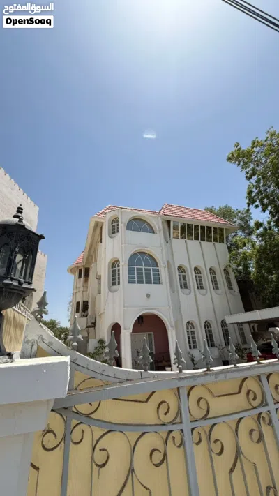(House For Sale Qurum) منزل للبيع القرم 3