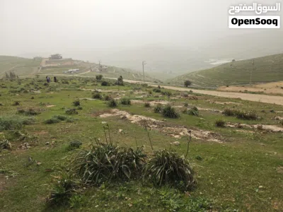 قطع اراضي مميزة للبيع شرق جرش طريق الزرقاء جرش ، منطقة دحل،غربية مطلة مرتفعة وكاشفة ومحاطة بشاليهات 2