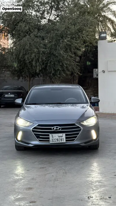 هيونداي النترا Standard 2