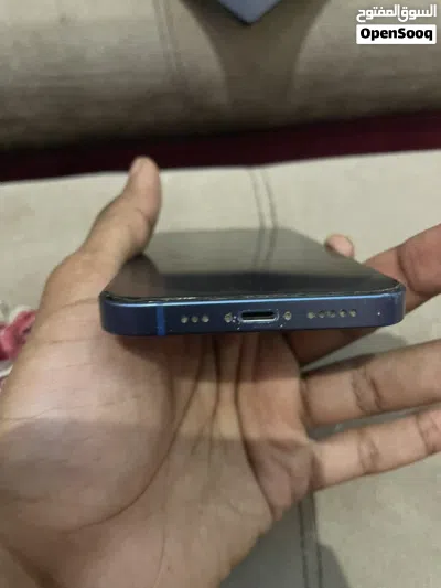 ايفون 13 بيبي بلو 128 غيغا 4