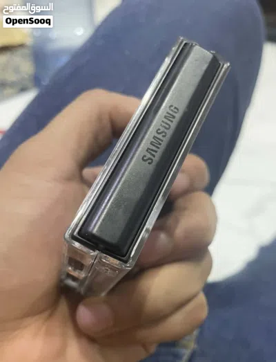 سامسونج Z flip 7 fe 3