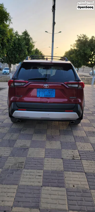 Toyota RAV 4 Adventure 4