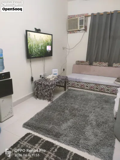 شقة غرفتين وصالة ومطبخ و 2 حمام للايجار فترة الخريف من 20 / 6 حتى 20 /8 4