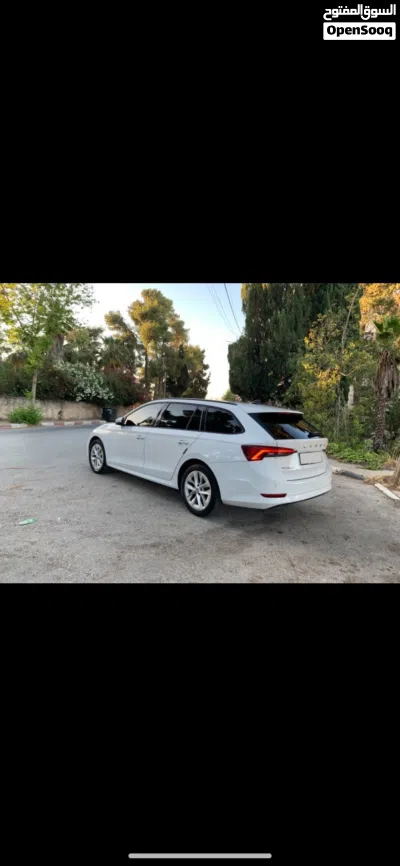 سكودا اوكتافيا Elegance Plus 4